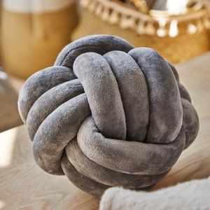 Grey knot cushion